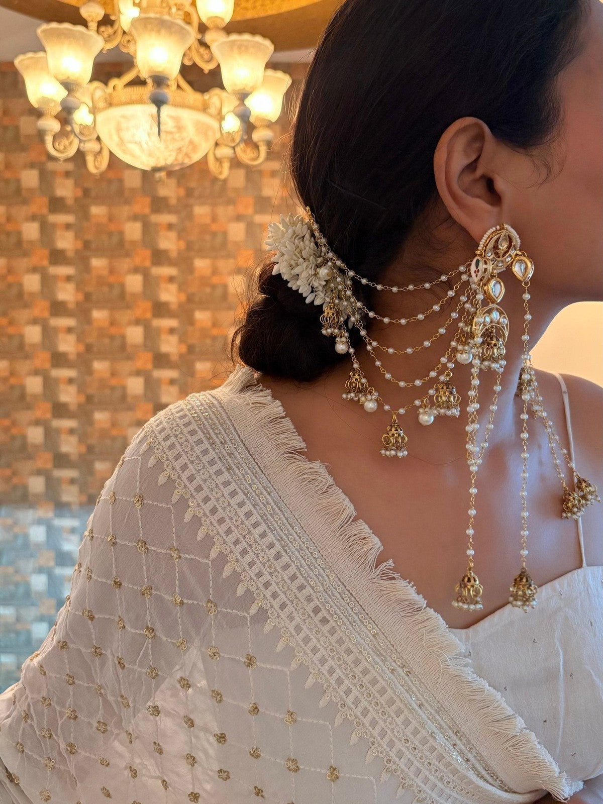 Maaheru String Earrings