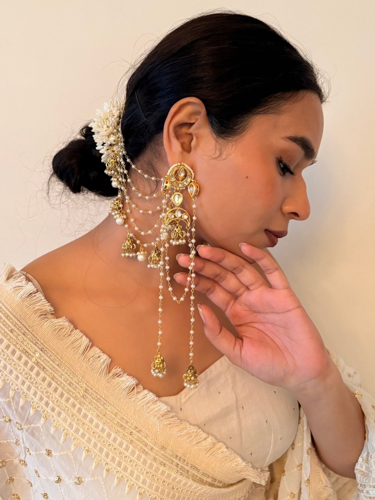Maaheru String Earrings