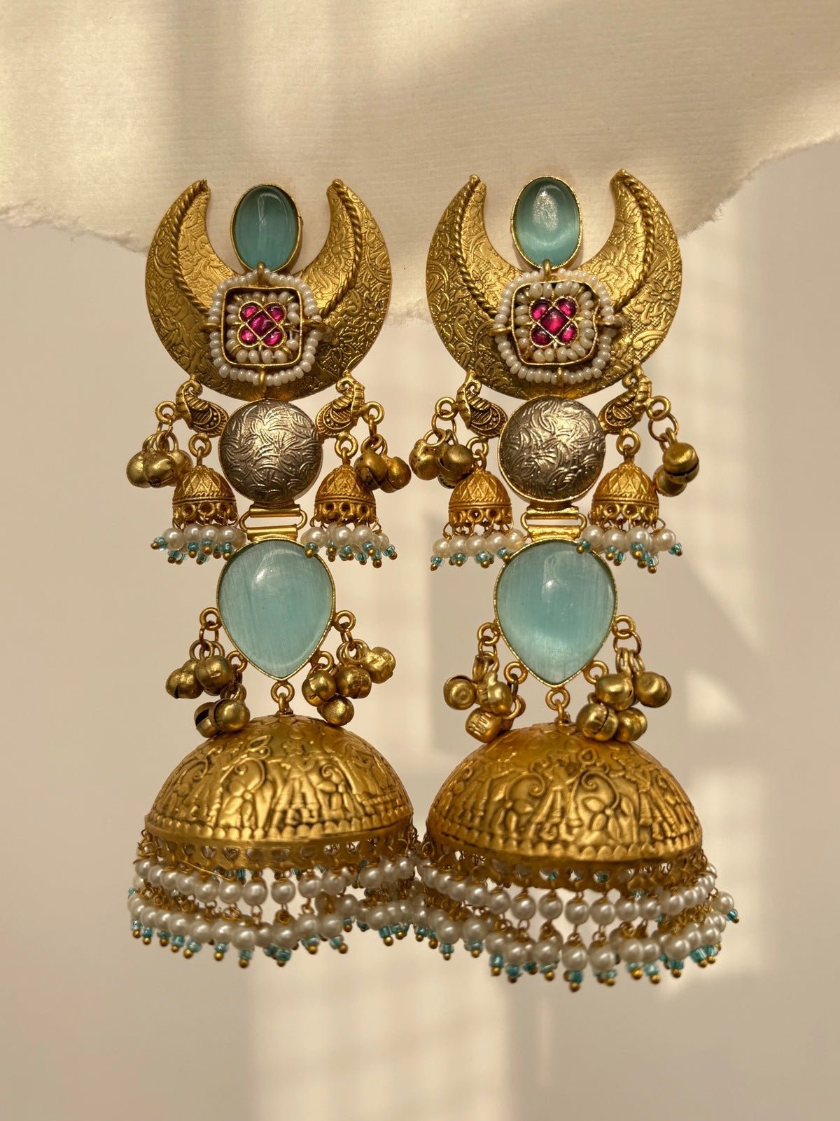 Sohvi Earrings