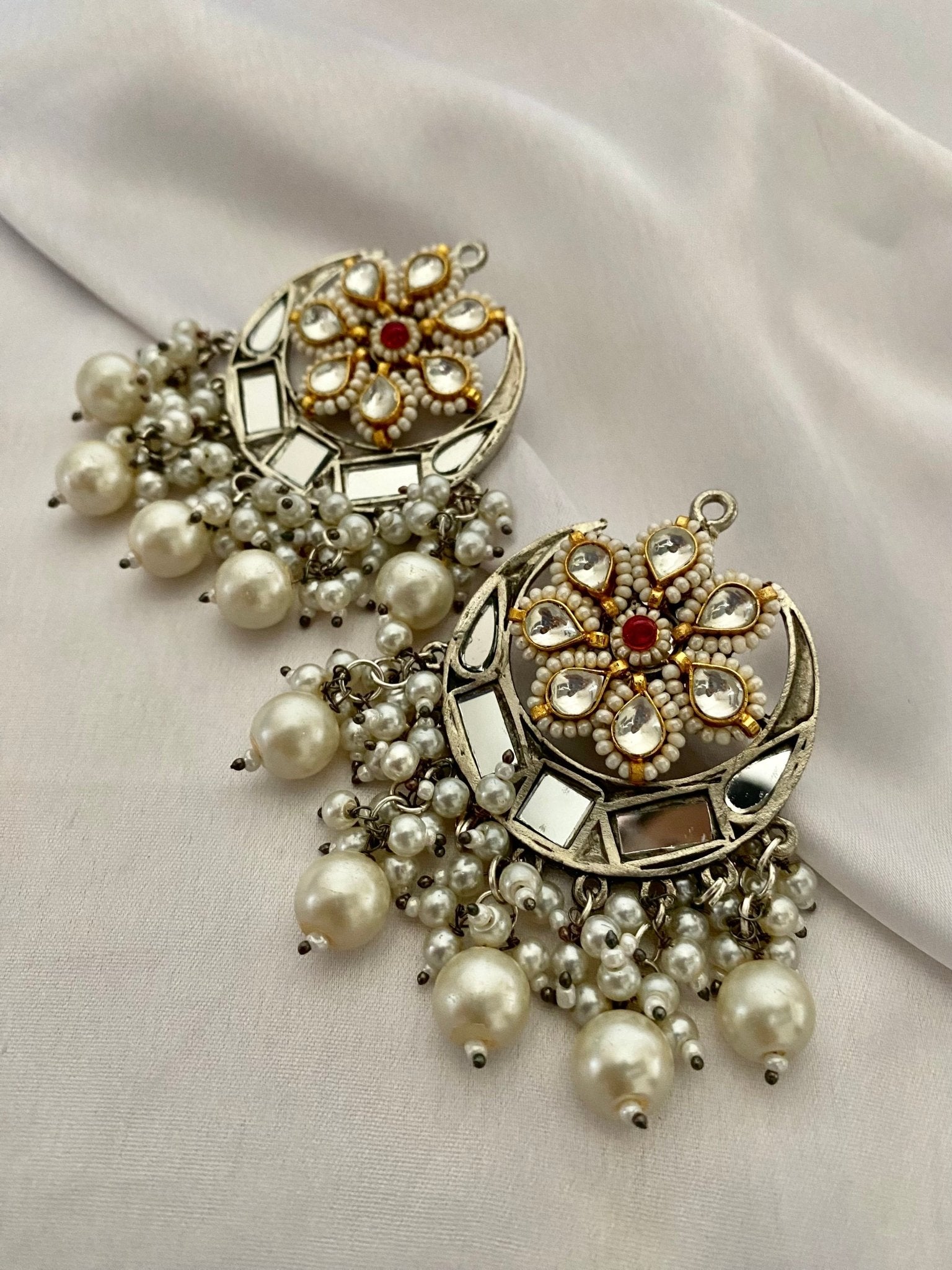 Zamana Kundan Studs